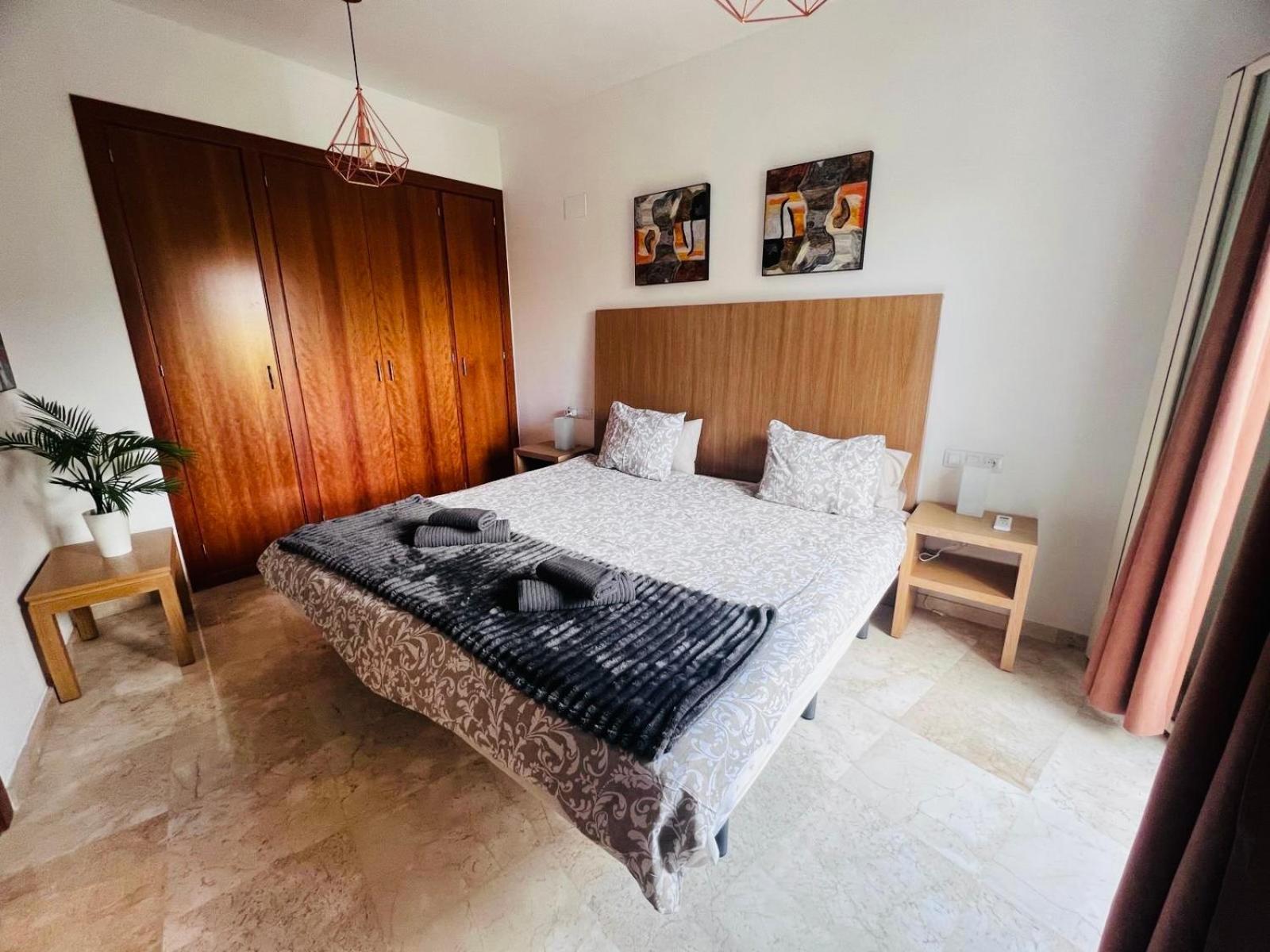 Appartement Sol Andalusi à Alhaurín de la Torre Extérieur photo
